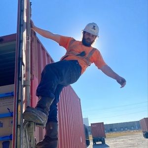 Meet your Posher, Evan